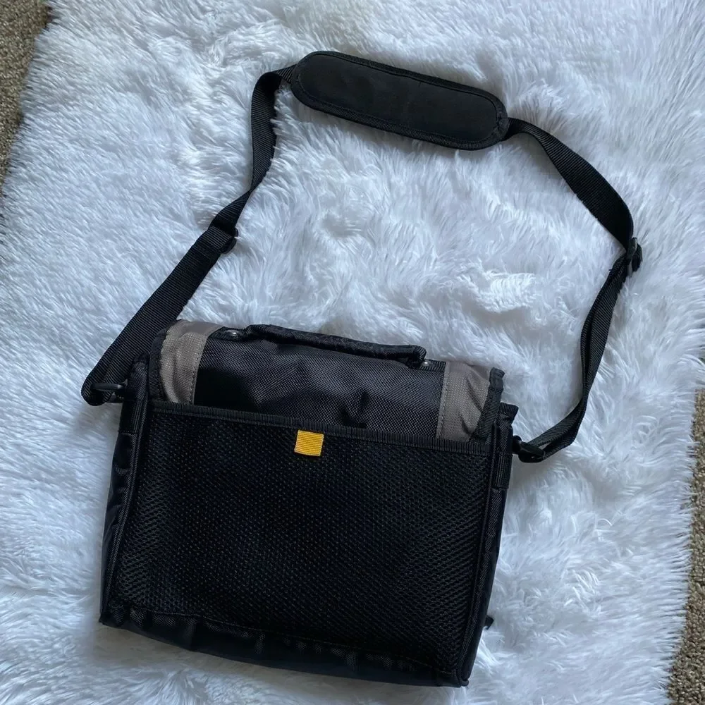 ‎Targus Bag Pockets Adjustable Straps Black Gray